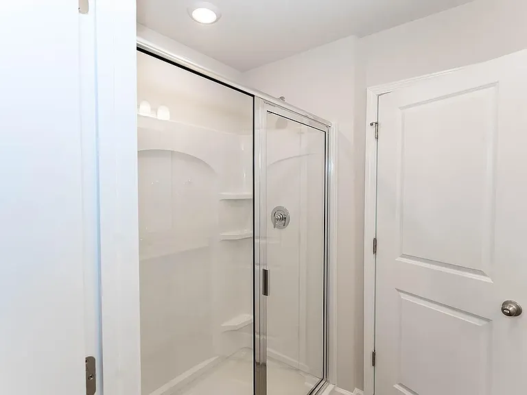 224 Brook Farm Ln — Photo 16