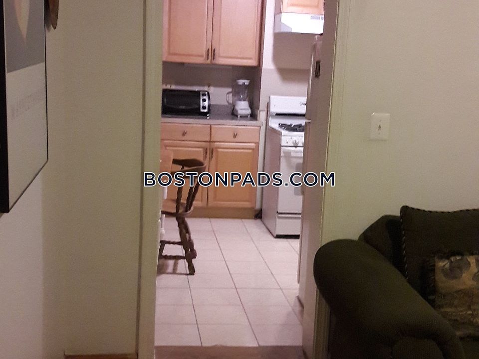 2nd image of 594 Broadway #1