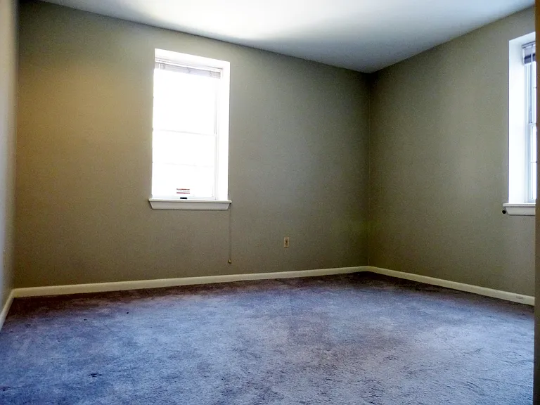 200 E West St #1 — Photo 20