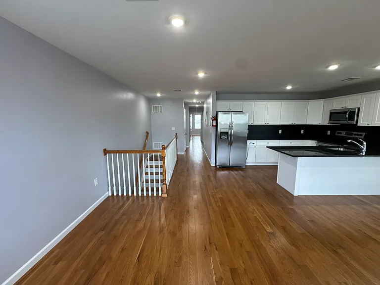 301 N 13th St #2 — Photo 12