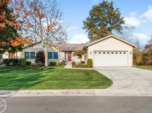 3930 River Rd Unit 9, East China, MI 48054