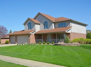 11345 Stratford Rd, Mokena, IL 60448