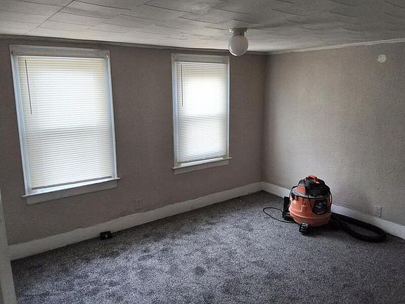 4th image of 177 Clifton St