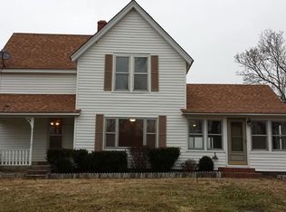 840 Barringer School Ln, Anna, IL 62906