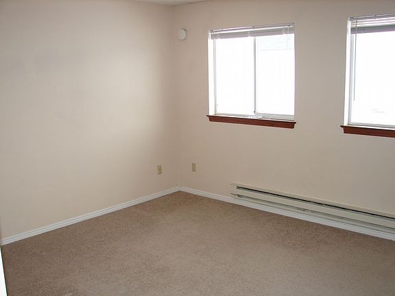 2nd image of 2107 Meppen Dr