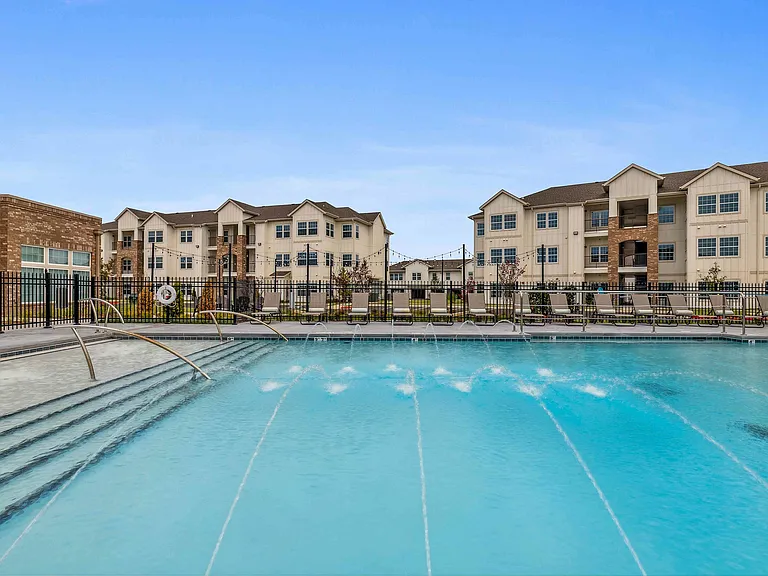 Resort Style Swimming Pool