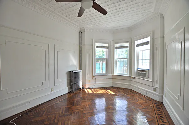 Rented by Compass | media 2