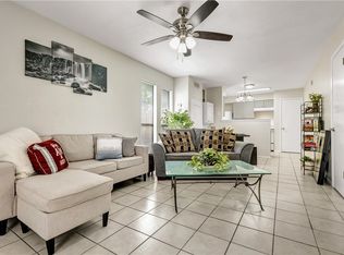 1516 Hawk Tree Dr #D, College Station, TX 77845