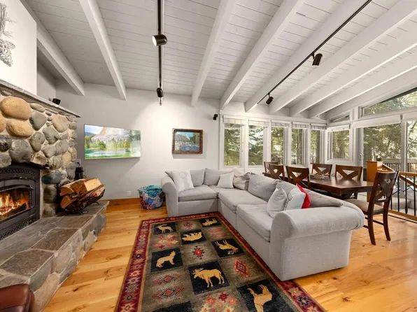 10219 Washoe Rd, Truckee, CA 96161