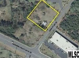 1942 23rd Street Dr SE, Hickory, NC 28602