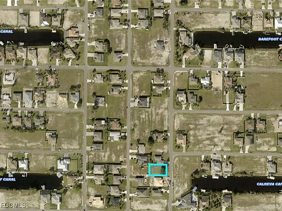 4th image of 14 NW 35th Ave