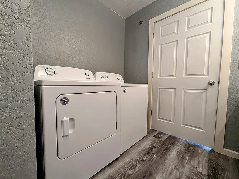1319 B Ave W #31 — Photo 14
