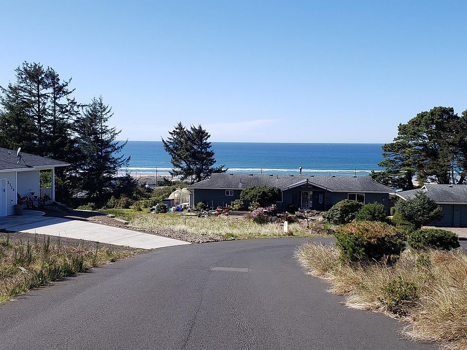 1st image of 2722 NW Seafarer Ct