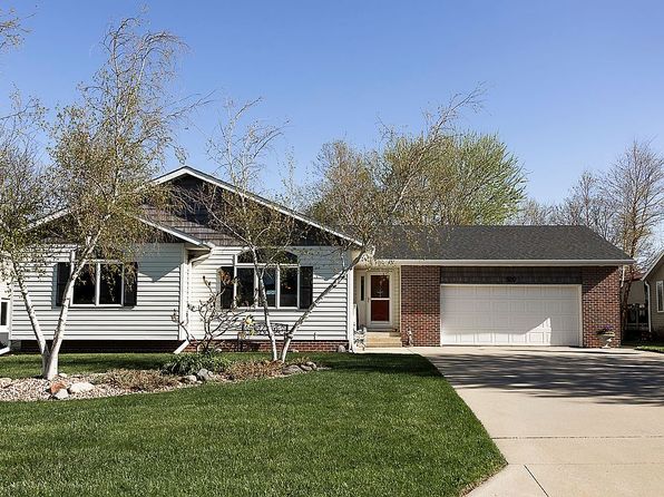 520 W Valley Dr