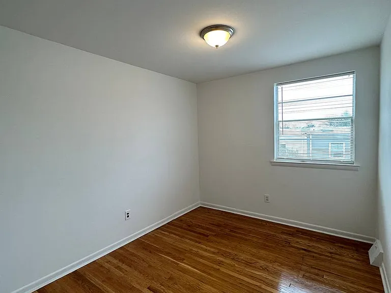 435 Rennard St #2 — Photo 11