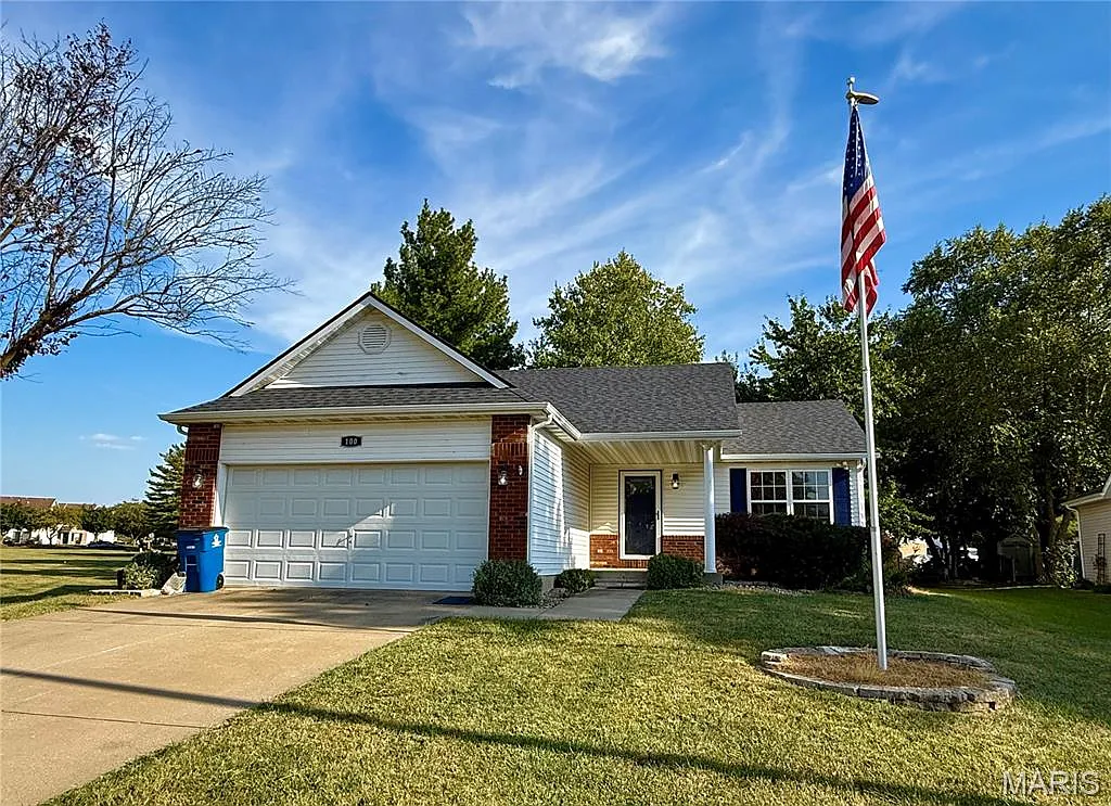 100 Bayhill Blvd photo 1