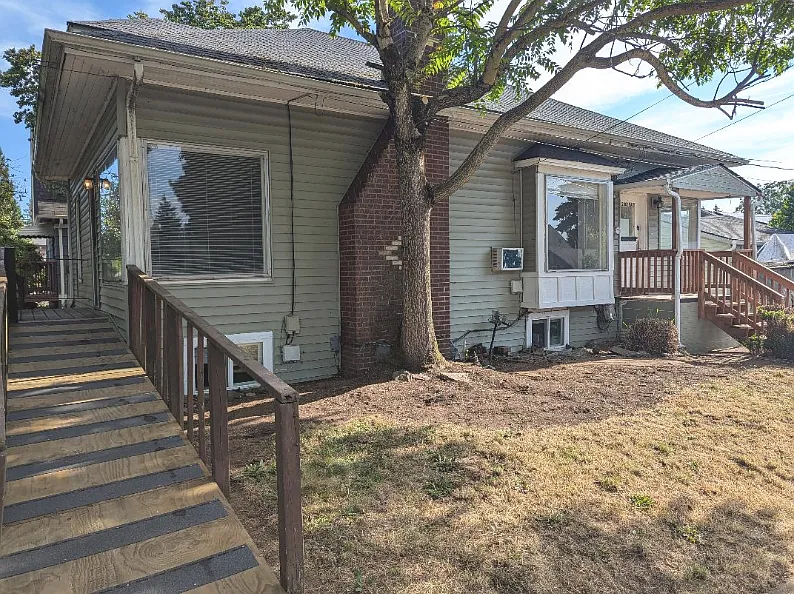 3203 K St
