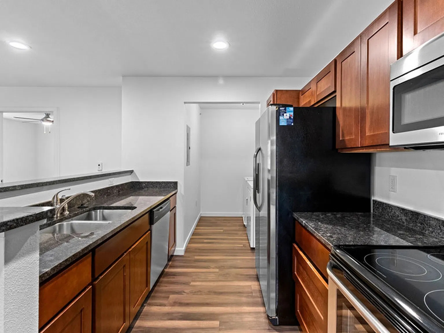 Village Park Apartments — Photo 4