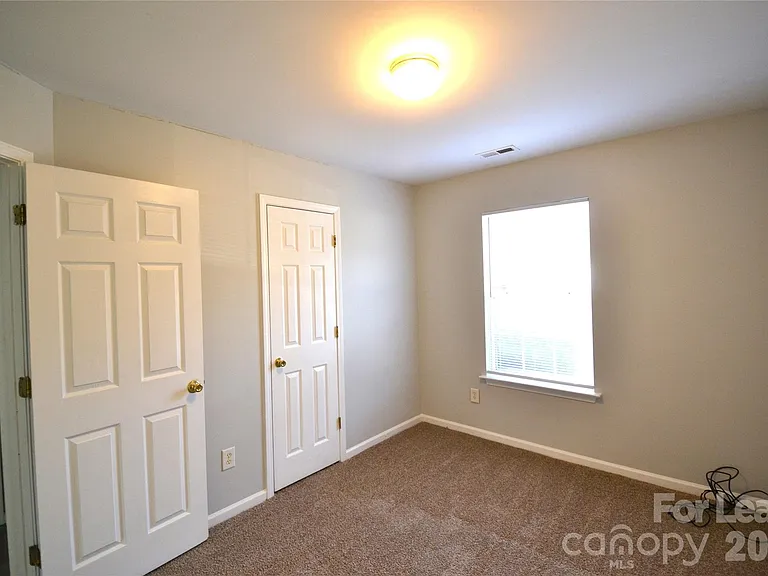 4638 Palm Breeze Ln — Photo 19