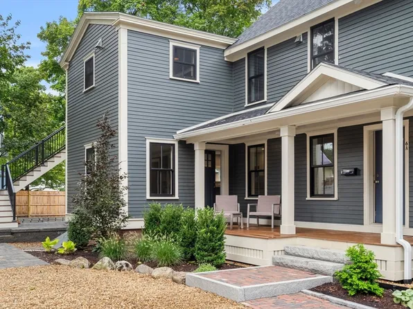 6 Center St #A, Amesbury, MA 01913
