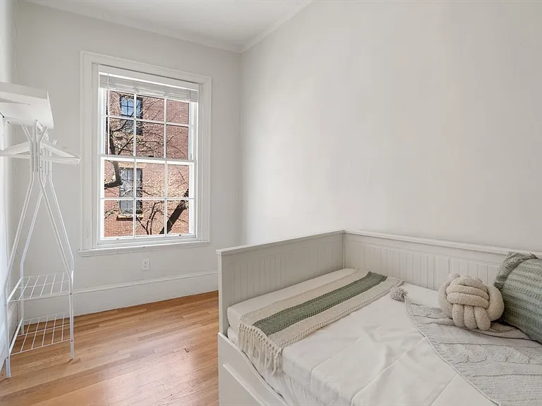 62 W Cedar St #3 — Photo 12