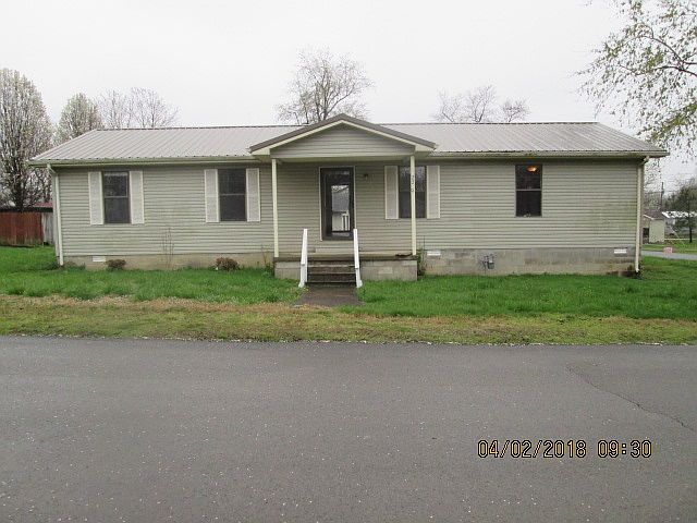 1st image of 226 Christian St