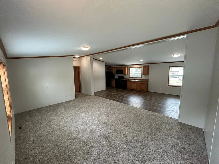 Santa Barbara Estates — Photo 26