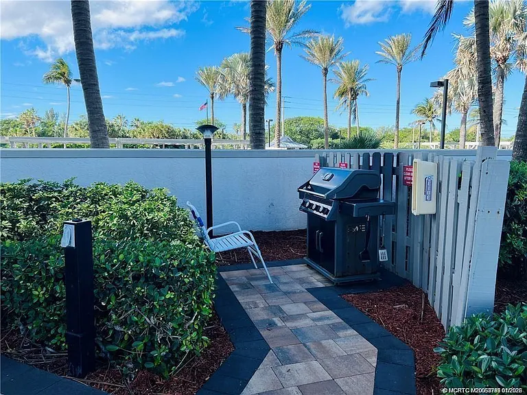 8800 S Ocean Dr #806 — Photo 71