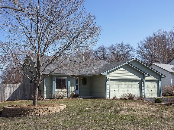 5th image of 3930 51st Ave N