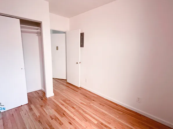 829 Ninth Avenue image 4 of 5