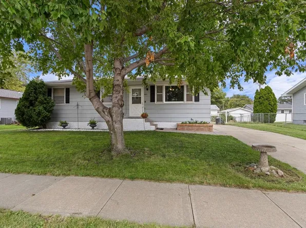 1671 44th Ave, Columbus, NE 68601