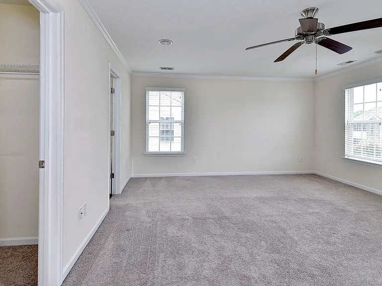 4688 Yeardley Loop — Photo 20