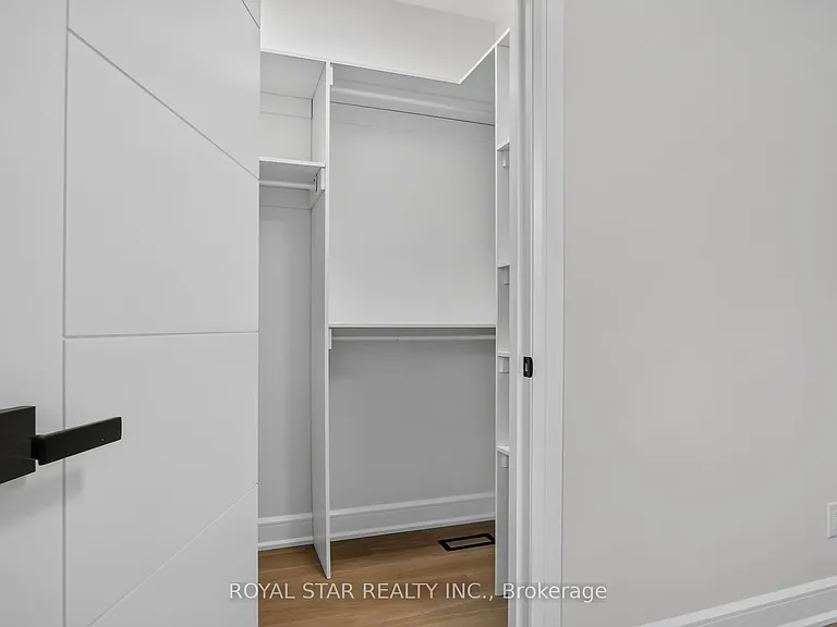 526 Mutual St #A — Photo 24