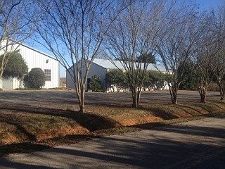 3rd image of 126 S Old Piedmont Hwy