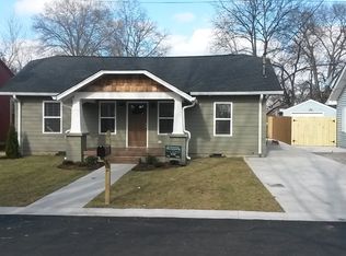 305 28th St, Old Hickory, TN 37138