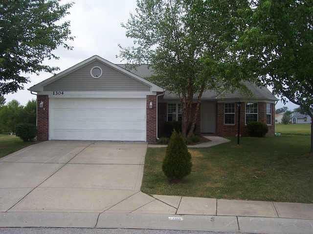 1st image of 1304 N Wilford Ln