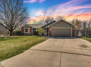 11225 W Dora Ct, Wichita, KS 67209
