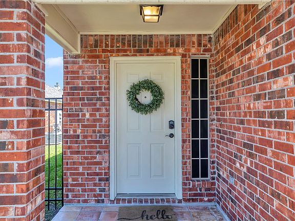 3rd image of 4022 Wood River Drive #5A