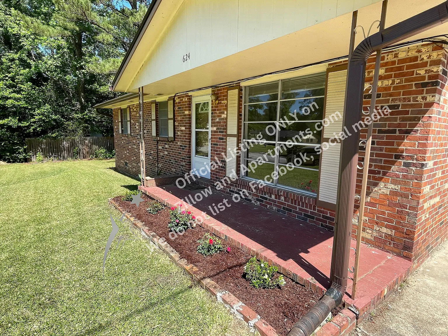 3 bed, 1067 sqft, $975 — Photo 3