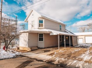 11 Sherman St, Dennison, OH 44621