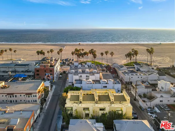 25 Brooks Ave #2, Venice, CA 90291