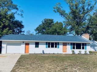 4320 Hall Rd, Muskegon, MI 49442