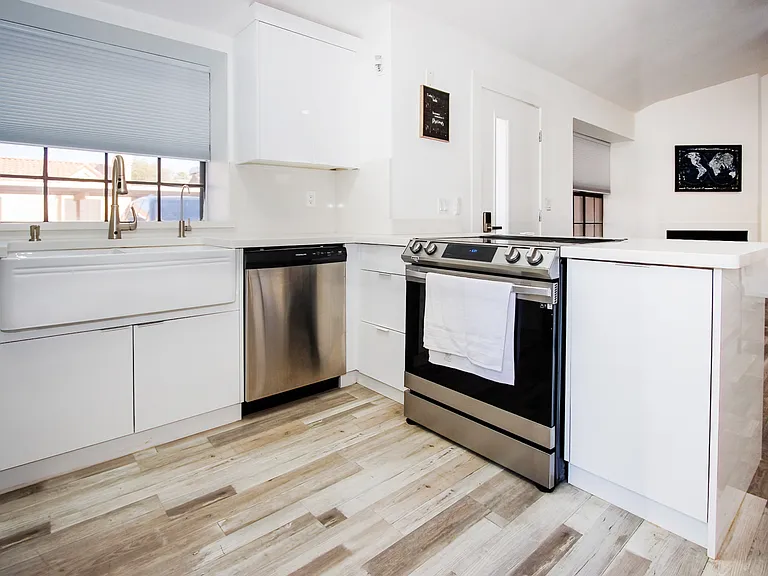 5704 E Aire Libre Ave — Photo 10