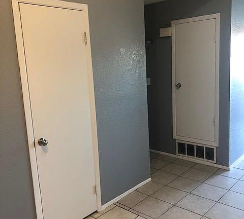 5th image of 2101 Lake Omega St APT D