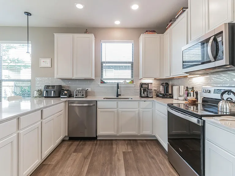 402 Thunder Valley Trl — Photo 12