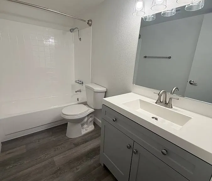 U@19th Apartments — Photo 21