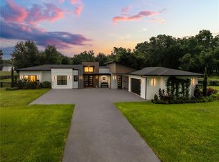 6031 Dora Dr, Mount Dora, FL 32757