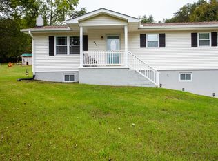 205 Williams Dr, Maynardville, TN 37807