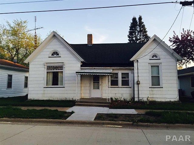 1st image of 230 E High St