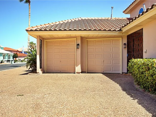 13513 Camino De Plata Ct, Corpus Christi, TX 78418